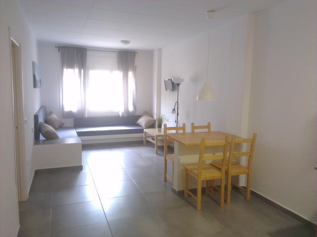 Apartaments La Riera Росес Стая снимка