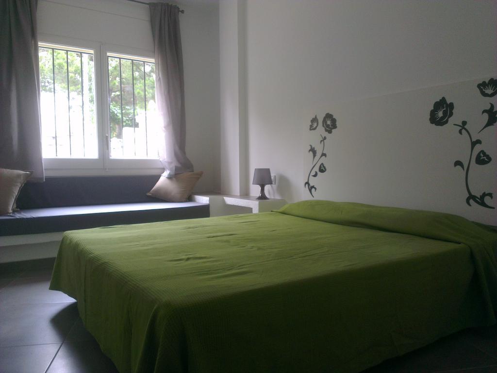 Apartaments La Riera Росес Екстериор снимка